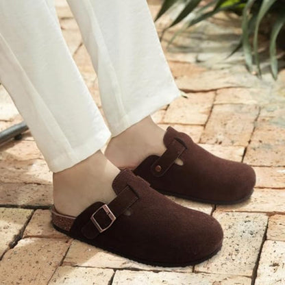 Versatile And Classic Style Suede Clogs