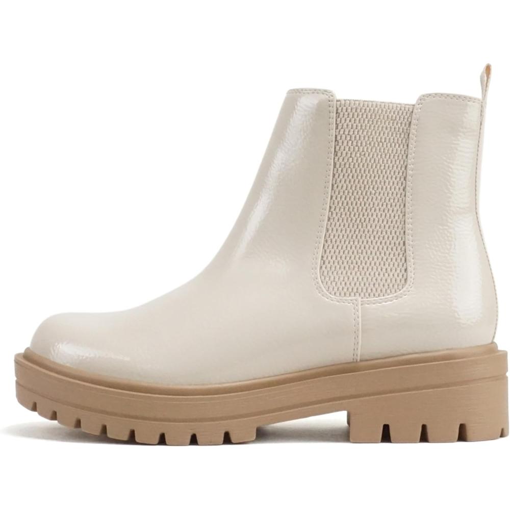 Classic Chelsea Boots With Lug Sole Style