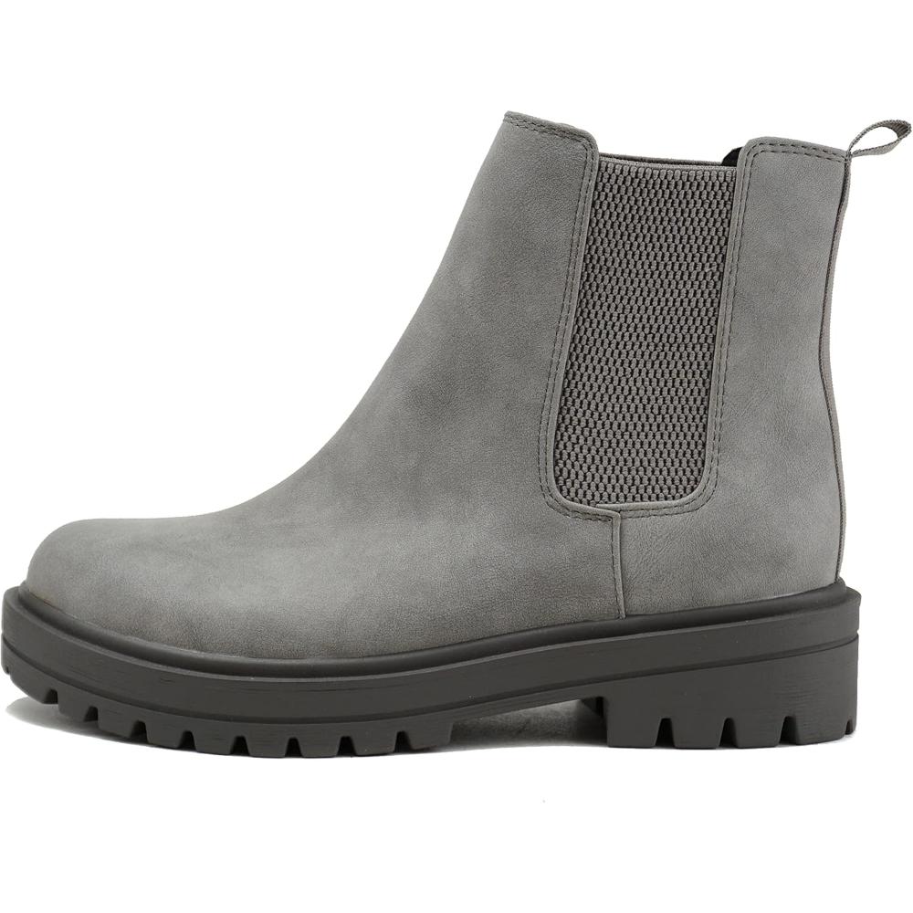 Modern Versatile Chelsea Boots