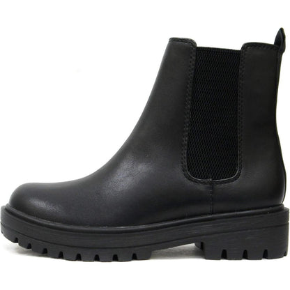 Modern Versatile Chelsea Boots