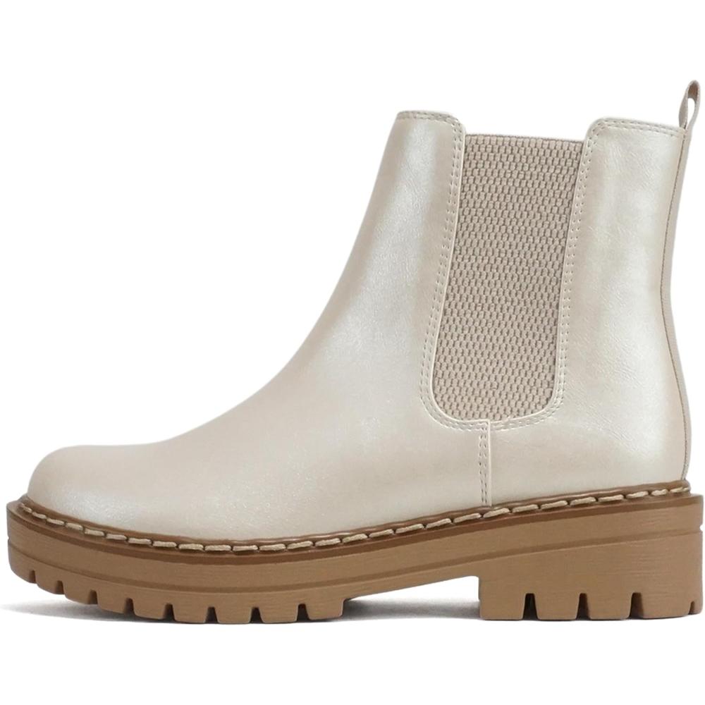 Versatile Cushioned Chelsea Style Boots